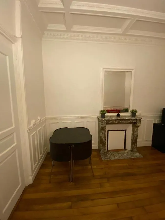 Paris 14 Apartment 0*,  France